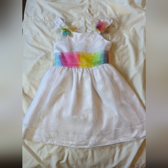 🔖4 for $20 sz5 unbranded white tulle lined fit & flare w/ colorful accent VGUC - Picture 2 of 4